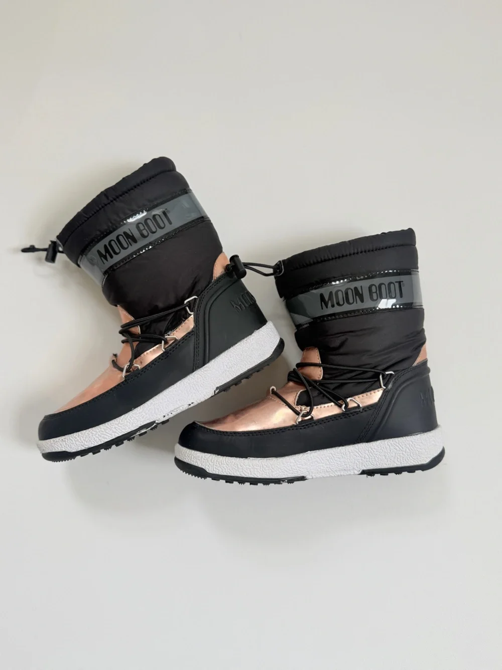 Moon Boot Black and Rose Gold Metallic Winter Boots Kids Size 2.5
